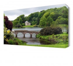 Ağaçlar Arasında Akarsu Canvas Tablo (1)