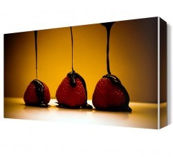 Çilek Şelalesi Canvas Tablo (1)