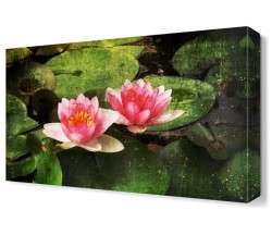 Yaprakların Üzerindeki Çiçekler Tablosu (1)