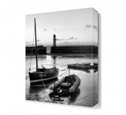 Deniz Feneri ve Kayıklar Tablosu (1)