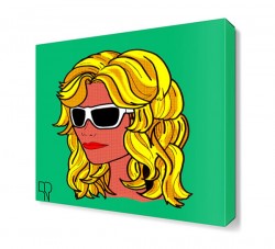 Gözlüklü Kadın Tablosu