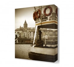 Gemi ve Galata Köprüsü Manzara Tablosu