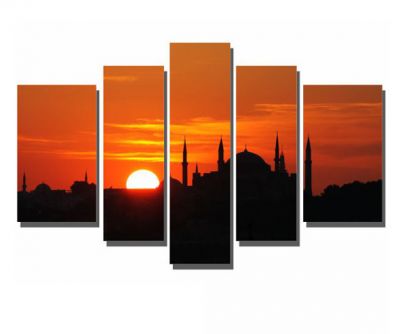 Siyah Camii ve Batan Güneş Tablosu